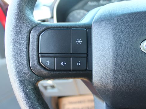 Used 2022 Ford F150 XL image 31