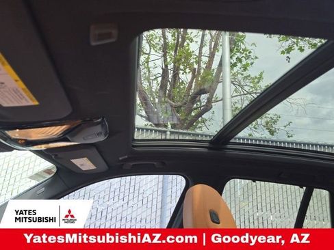 Used 2023 BMW X3 M40i image 11