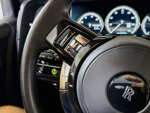 Used 2019 Rolls-Royce Phantom Sedan RWD image 26