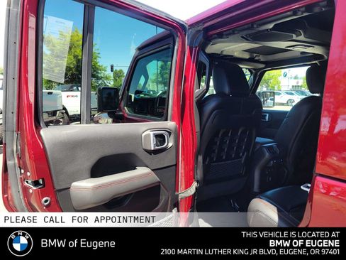 Used 2021 Jeep Wrangler Unlimited Rubicon AWD/4WD image 17