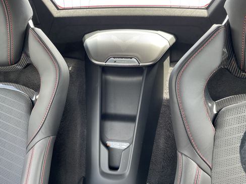 Used 2025 Chevrolet Corvette E-Ray w/ LPO, Roadside Safety Package image 31