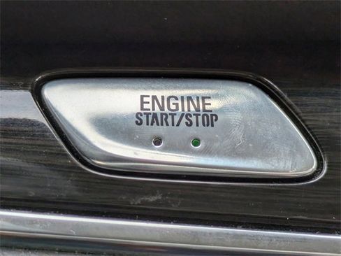 Used 2023 Buick Enclave Essence w/ Experience Buick Package image 35