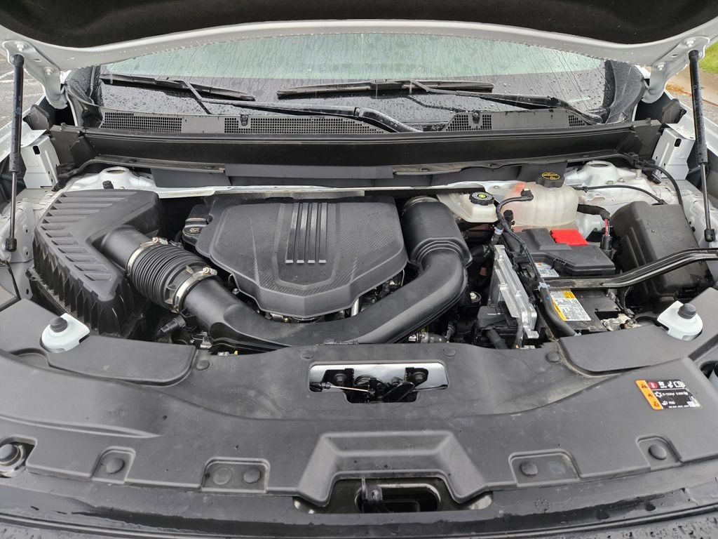 Used 2025 GMC Acadia Elevation w/ Elevation Premium Package AWD/4WD image 31