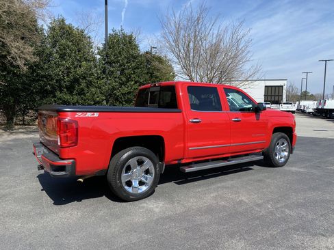 Used 2016 Chevrolet Silverado 1500 LTZ Z71 w/ LTZ Plus Package image 9