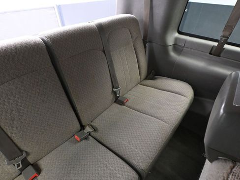 Used 2017 Chevrolet Express 3500 LT w/ LT Preferred Equipment Group image 35