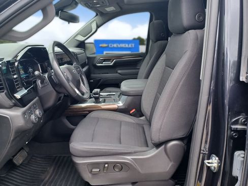 Used 2024 Chevrolet Silverado 1500 RST w/ Convenience Package II AWD/4WD image 7