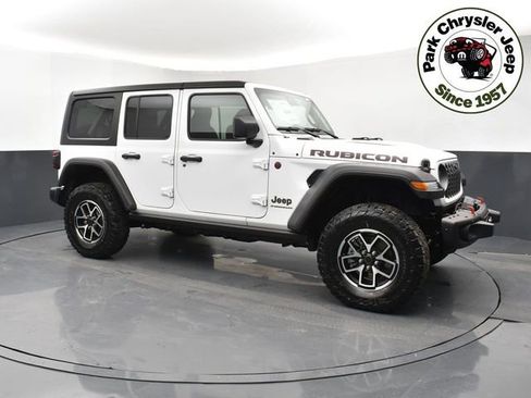 Used 2024 Jeep Wrangler Unlimited Rubicon w/ Capability Package AWD/4WD image 1