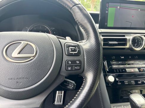 Used 2022 Lexus IS 350 F Sport RWD image 14