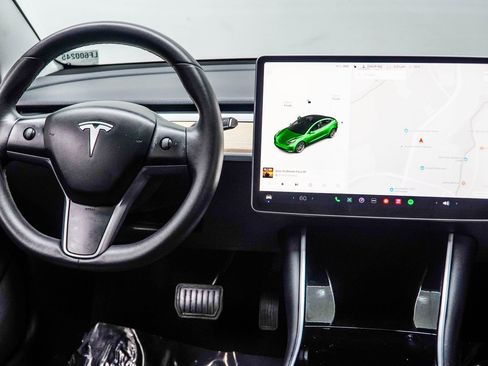 Used 2020 Tesla Model 3 Long Range AWD/4WD image 16