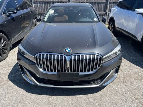Used 2020 BMW 740i xDrive w/ Cold Weather Package AWD/4WD image 3