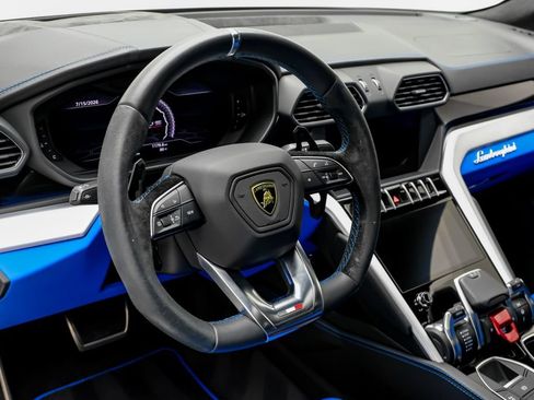 Used 2019 Lamborghini Urus AWD/4WD image 17