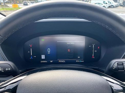 Used 2025 Ford Escape SE image 20