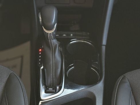 Used 2023 Buick Encore GX Preferred w/ Cold Weather Comfort Package image 40