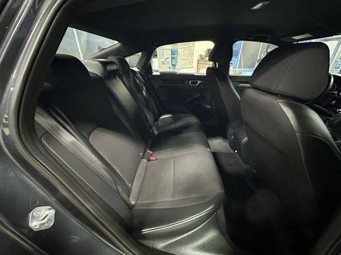 Used 2024 Honda Civic Sport image 17