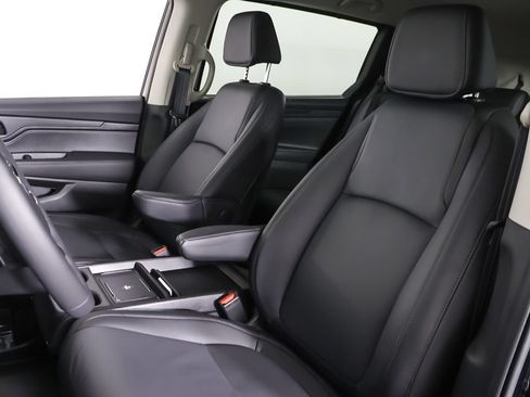 Certified 2026 Honda Odyssey EX-L image 27