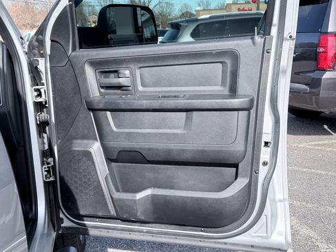 Used 2015 RAM 1500 Express image 23