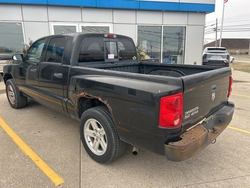 Used 2007 Dodge Dakota SLT w/ Sport Appearance Group image 3