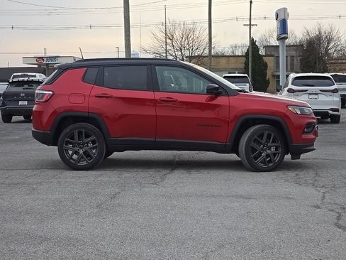 New 2026 Jeep Compass Limited AWD/4WD image 8