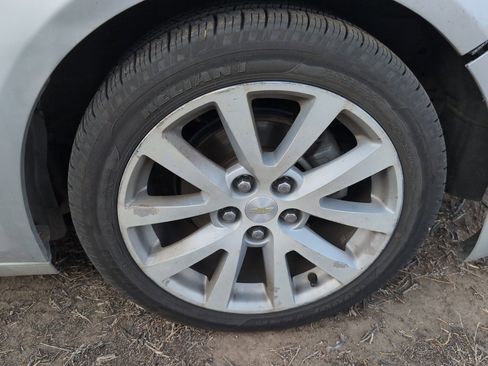 Used 2015 Chevrolet Malibu LTZ image 17