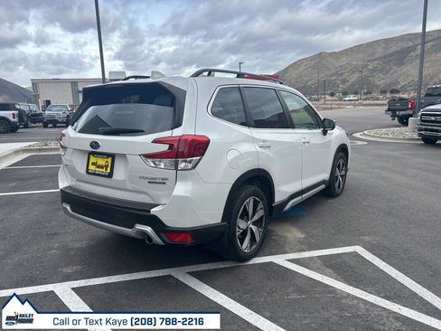 Used 2020 Subaru Forester Touring image 7
