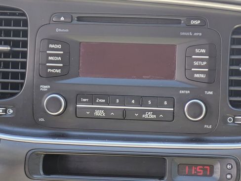 Used 2015 Kia Optima LX w/ LX Convenience Package image 16