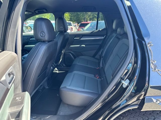 Used 2026 GMC Terrain AT4 w/ LPO, Floor Liner Package AWD/4WD image 11