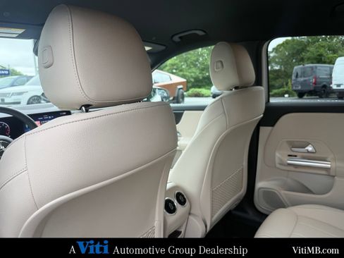 Certified 2024 Mercedes-Benz GLA 250 4MATIC image 20