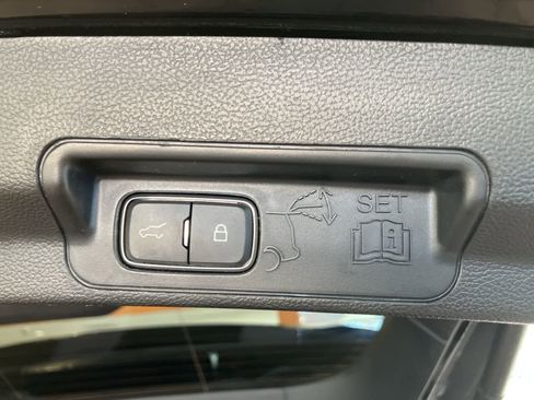 Used 2020 Ford Explorer ST w/ ST Street Pack AWD/4WD image 28