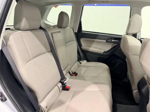 Used 2016 Subaru Forester 2.5i Touring w/ Eyesight & Navigation System AWD/4WD image 34
