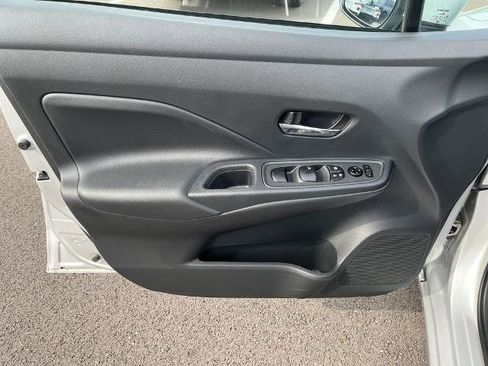 Certified 2024 Nissan Versa SV FWD image 11