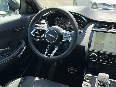 Used 2024 Jaguar E-PACE R-Dynamic SE AWD/4WD image 24