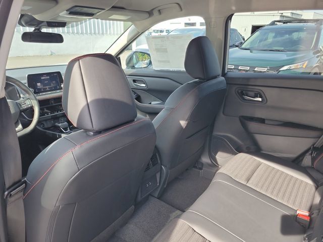 New 2026 Nissan Rogue SV AWD/4WD image 24