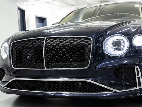 New 2026 Bentley Flying Spur Plug-In Hybrid AWD/4WD image 12