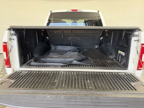 Used 2019 Ford F150 XL w/ Equipment Group 101A Mid AWD/4WD image 15