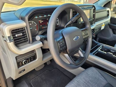 New 2026 Ford F250 XLT w/ FX4 Off-Road Package image 22