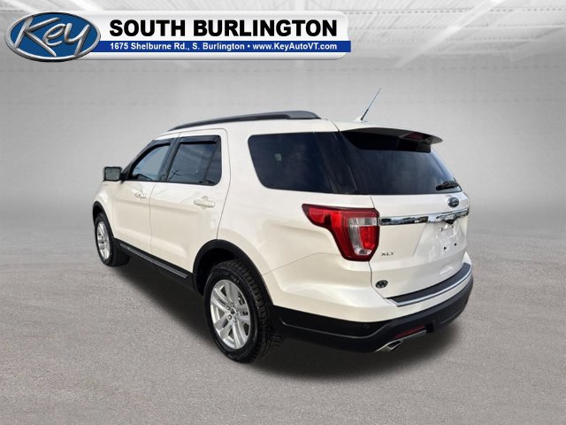 Used 2018 Ford Explorer XLT w/ Equipment Group 202A AWD/4WD image 5