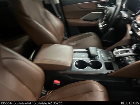 Used 2022 Acura MDX w/ Technology Package AWD/4WD image 12