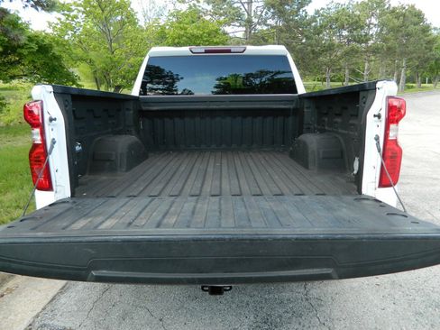 Used 2020 Chevrolet Silverado 1500 W/T w/ WT Value Package RWD image 9
