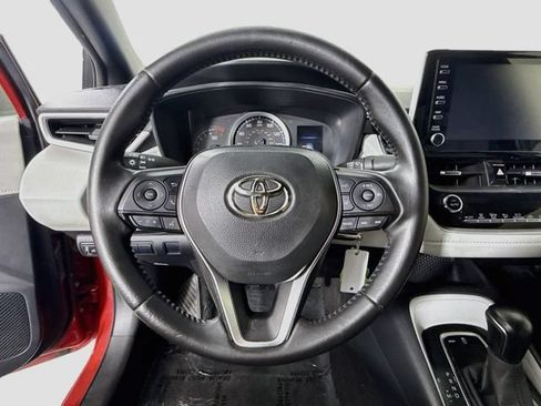 Used 2020 Toyota Corolla SE w/ Carpet Mat Package (TMS) FWD image 11