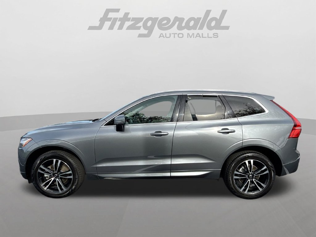 Used 2021 Volvo XC60 T5 Momentum w/ Premium Package AWD/4WD image 12