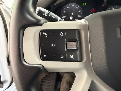 Used 2023 Land Rover Defender 110 SE AWD/4WD image 17