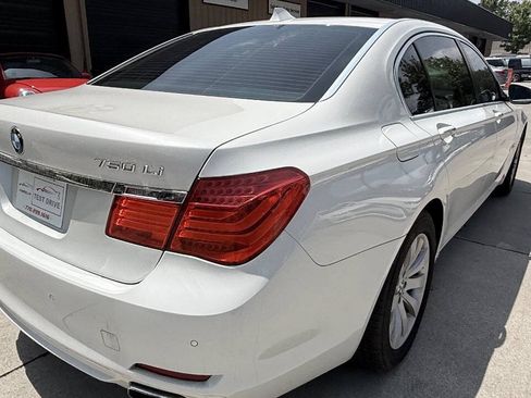 Used 2009 BMW 750Li RWD image 17