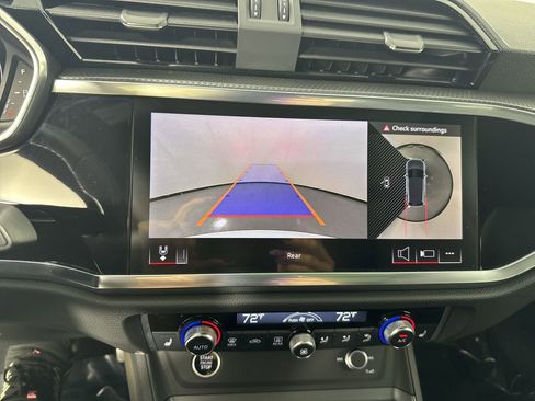 Used 2025 Audi Q3 2.0T Premium Plus w/ Premium Plus Package image 12