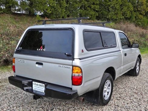 Used 2002 Toyota Tacoma 2WD Regular Cab image 11