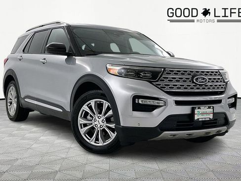 Used 2023 Ford Explorer Limited image 1