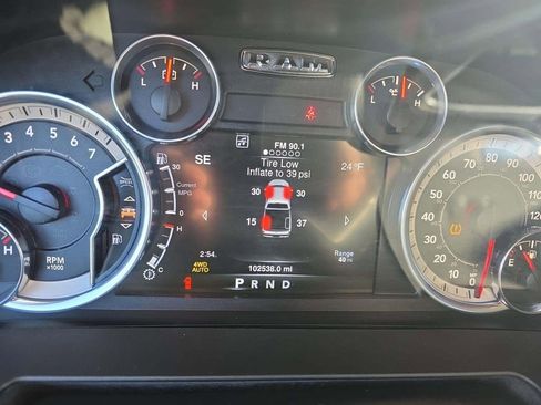 Used 2016 RAM 1500 Big Horn image 3