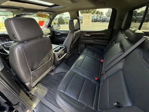 Used 2024 GMC Sierra 1500 SLT w/ SLT Premium Plus Package AWD/4WD image 25