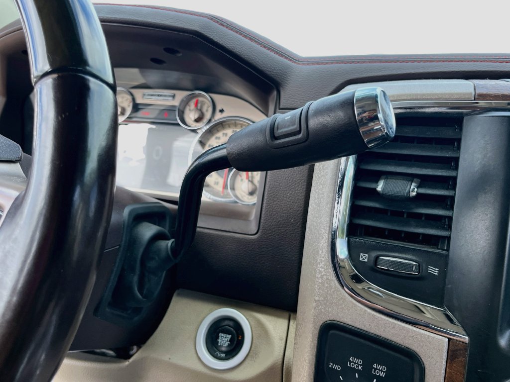 Used 2018 RAM 2500 Longhorn w/ Longhorn Southfork Package AWD/4WD image 17