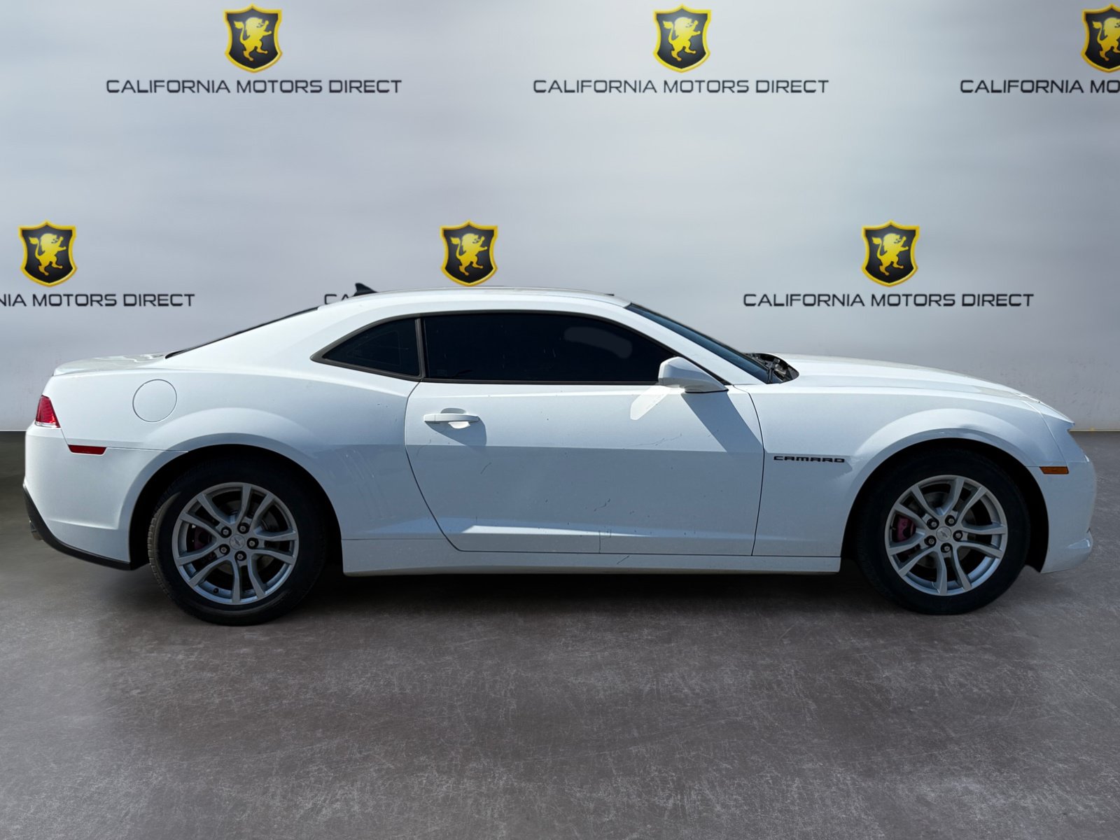 Used 2015 Chevrolet Camaro LS RWD image 6