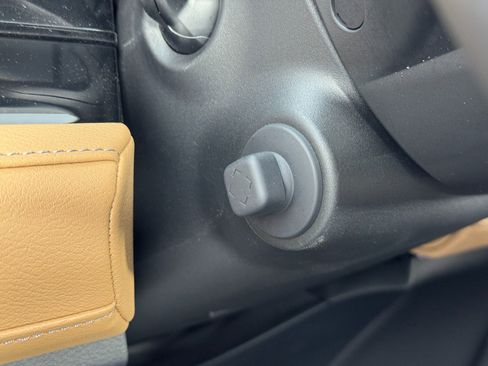 Used 2025 INFINITI QX80 Luxe image 20